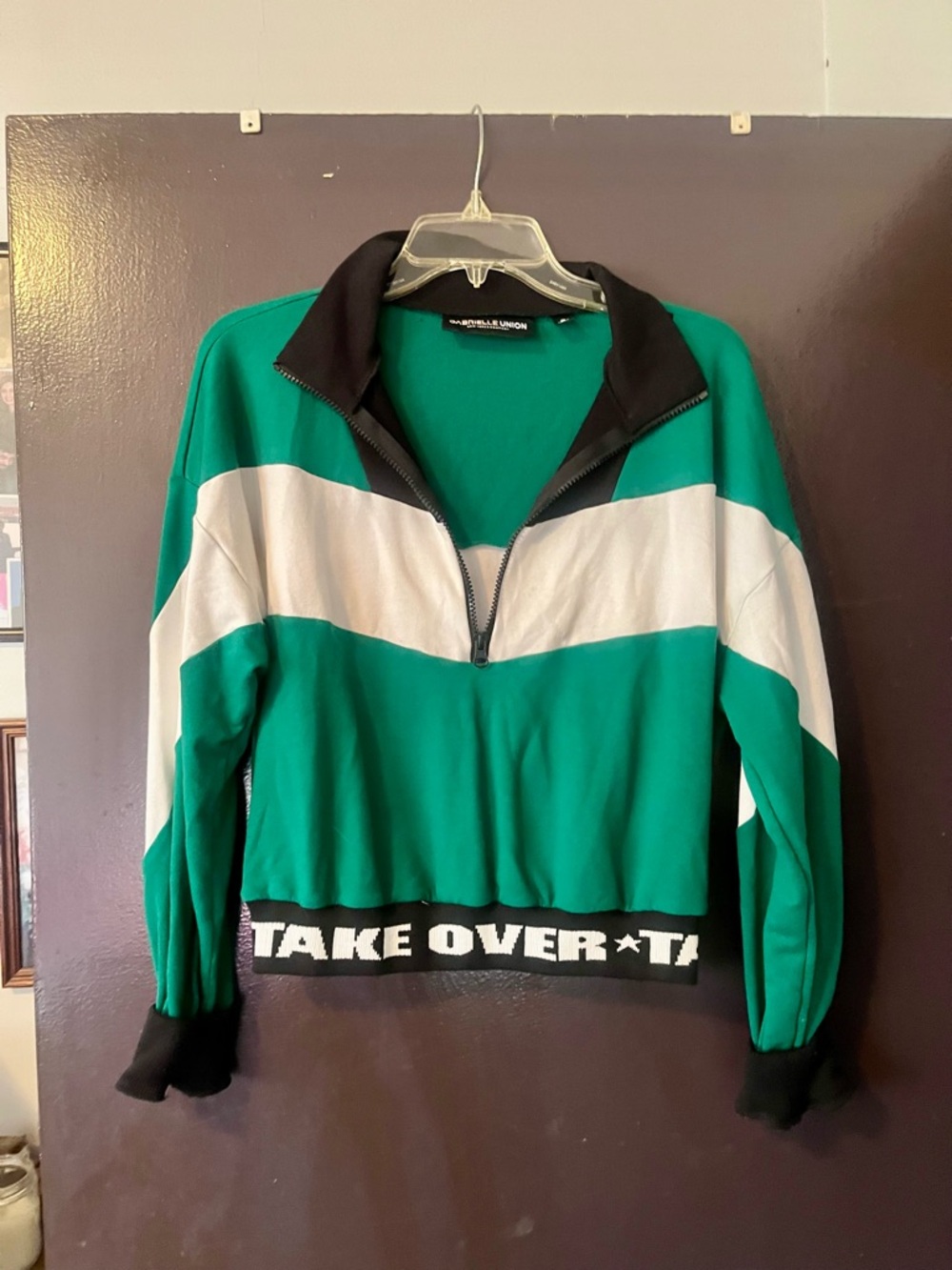 Women’s Green & White Half-Zip Cropped Pullover Hoodie